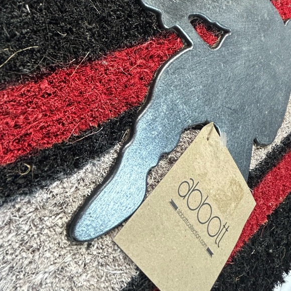 Heavy Duty Coir Doormat w/ Metallic Hockey Player - Picture 7 of 13